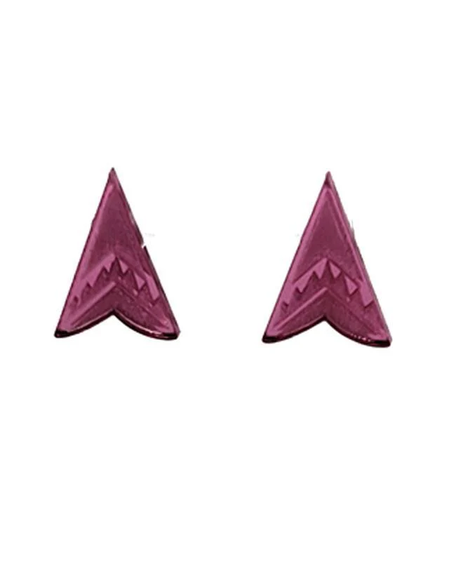 Arrow Stud Earrings - Image 4