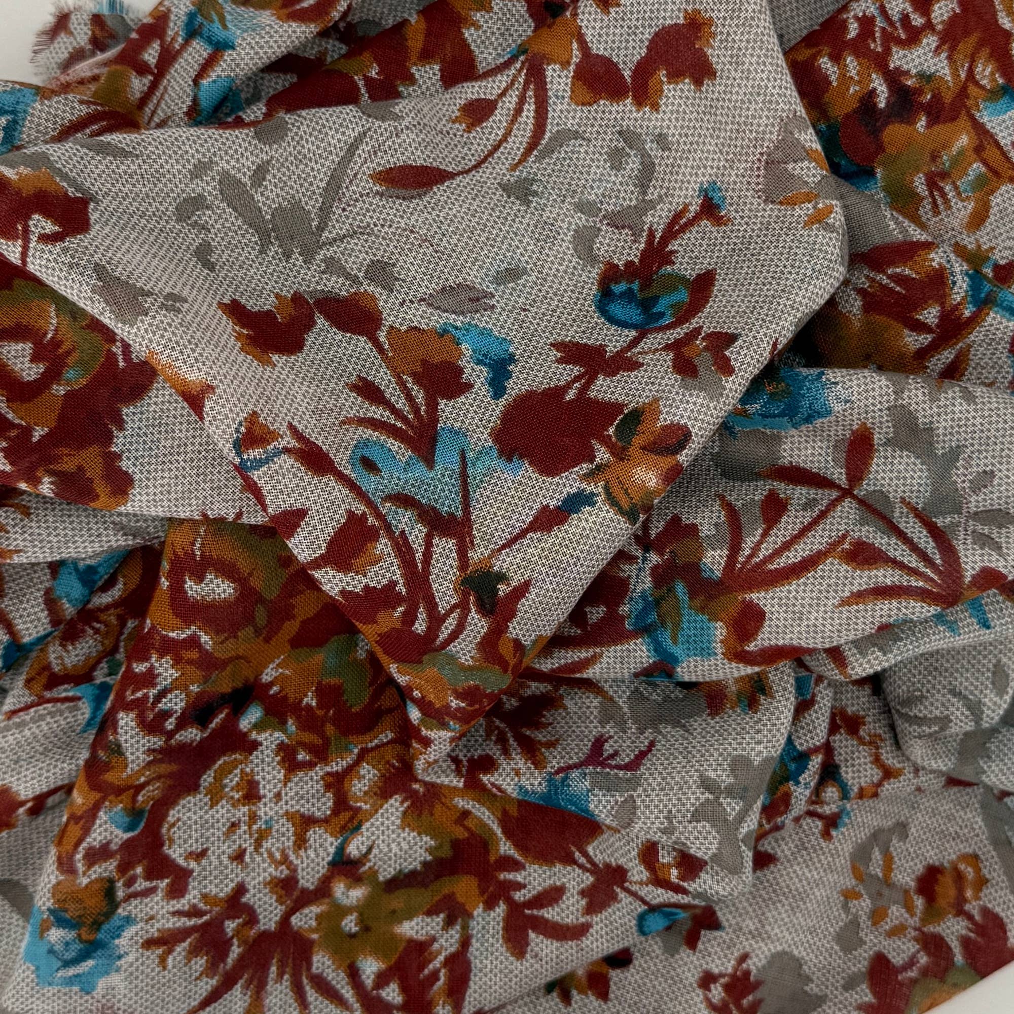 Alyssa Scarf - Image 2