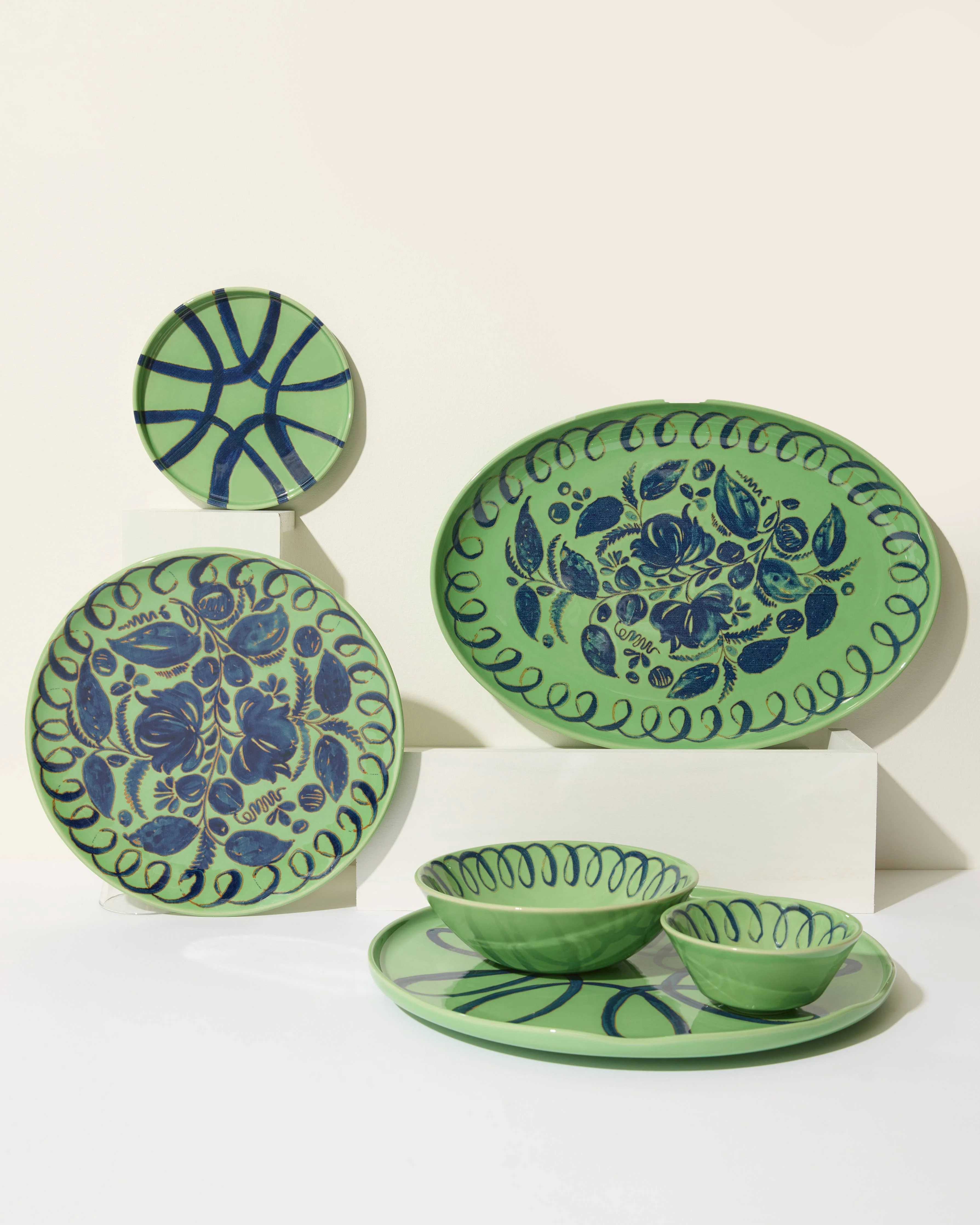 Amalfi Dinner Plate Green - 10.6" Diameter - Image 4