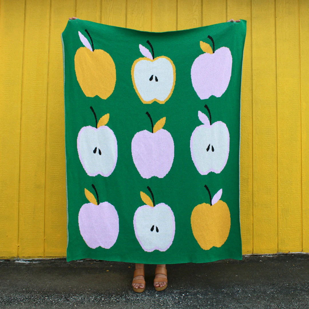 Apples Throw - Image 2