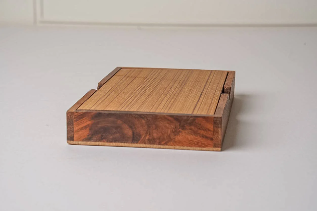 Dominoes - Classic Mangowood Game Set - Image 6