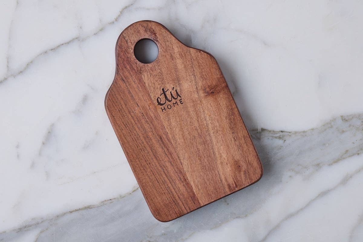 Small Dutch Cheese Board with Spreader - Natural - Image 3