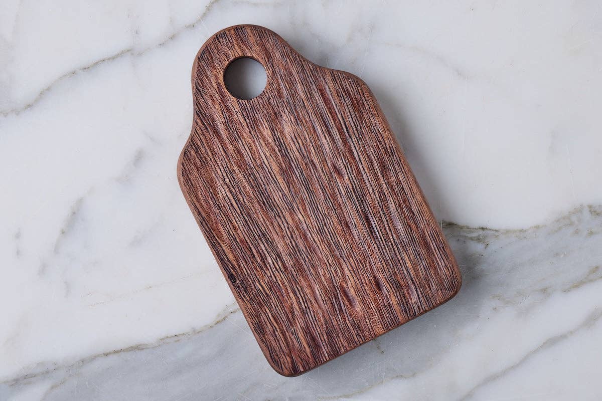 Small Dutch Cheese Board with Spreader - Natural - Image 4