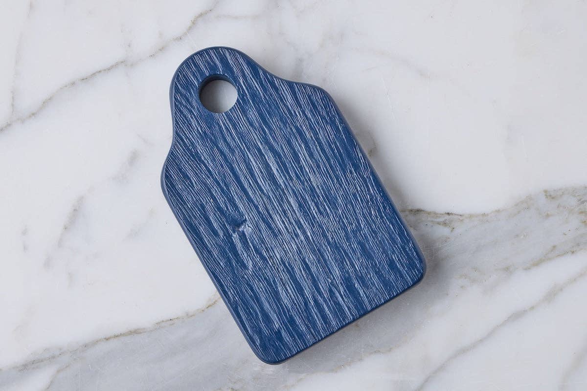 Small Dutch Cheese Board with Spreader - Navy Blue - Image 4