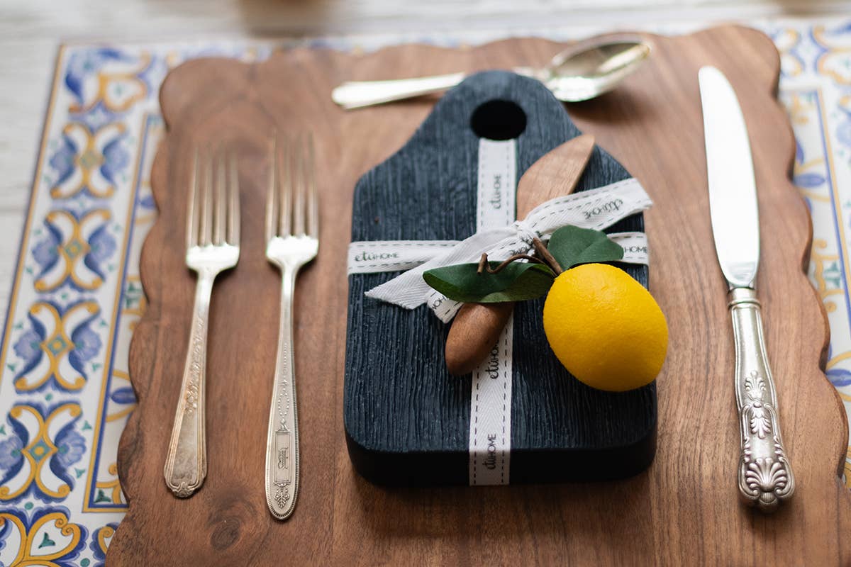 Small Dutch Cheese Board with Spreader - Navy Blue - Image 6