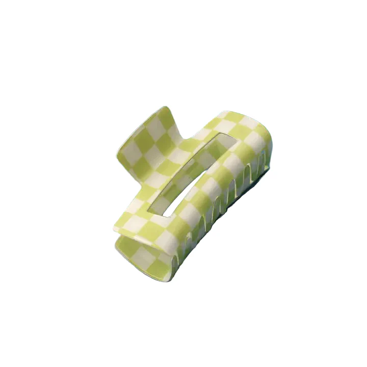 Jumbo Resin Checker Hair Claw Clips 4" - Image 2