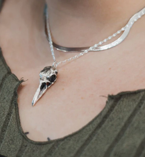 Large Raven Skull Necklace - Image 3