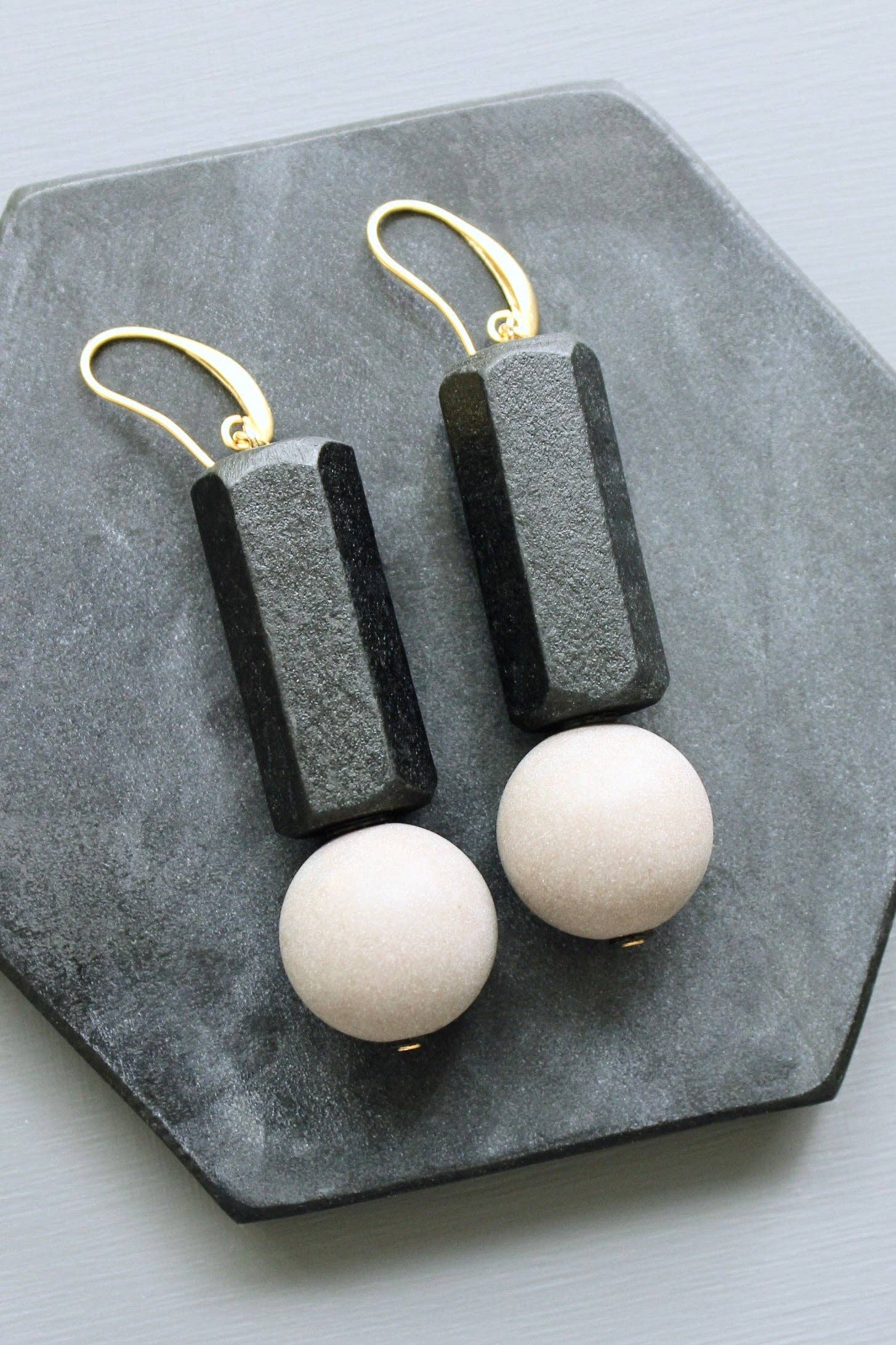 Black and Chestnut Earrings - Image 2