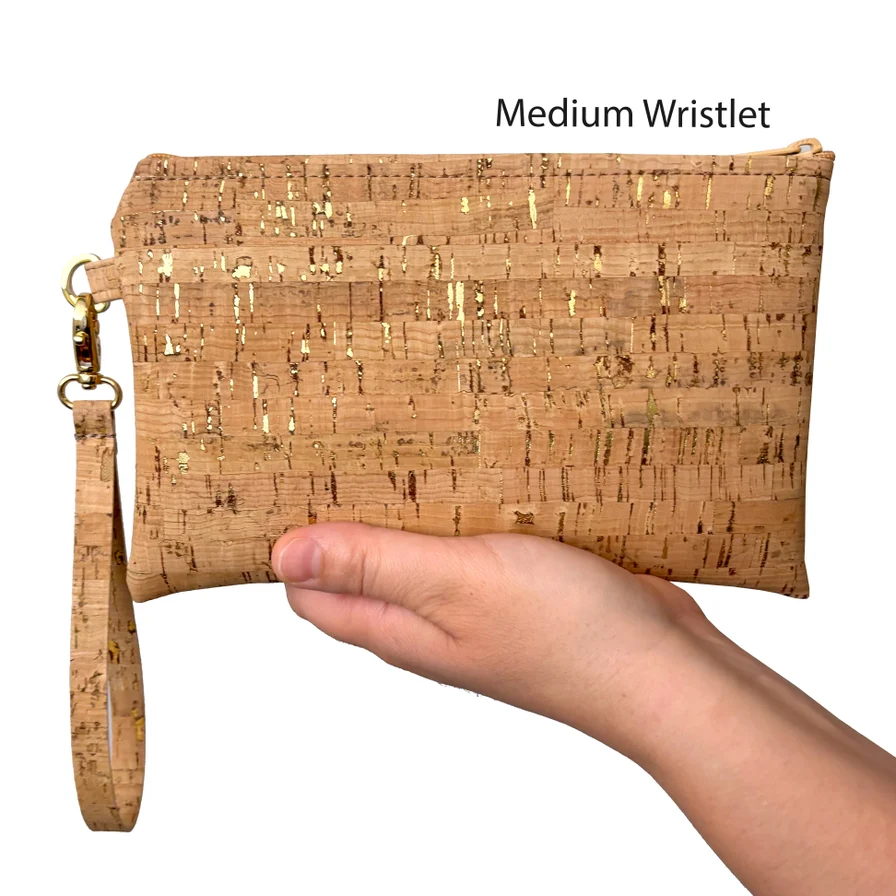 Medium Wristlet | Cork - Image 2