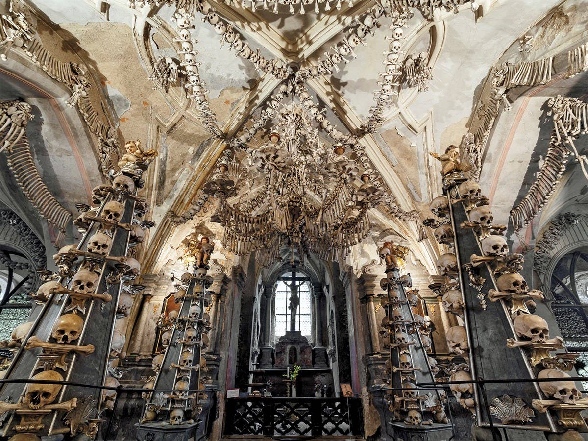 Memento Mori: The Dead Among Us - Image 3