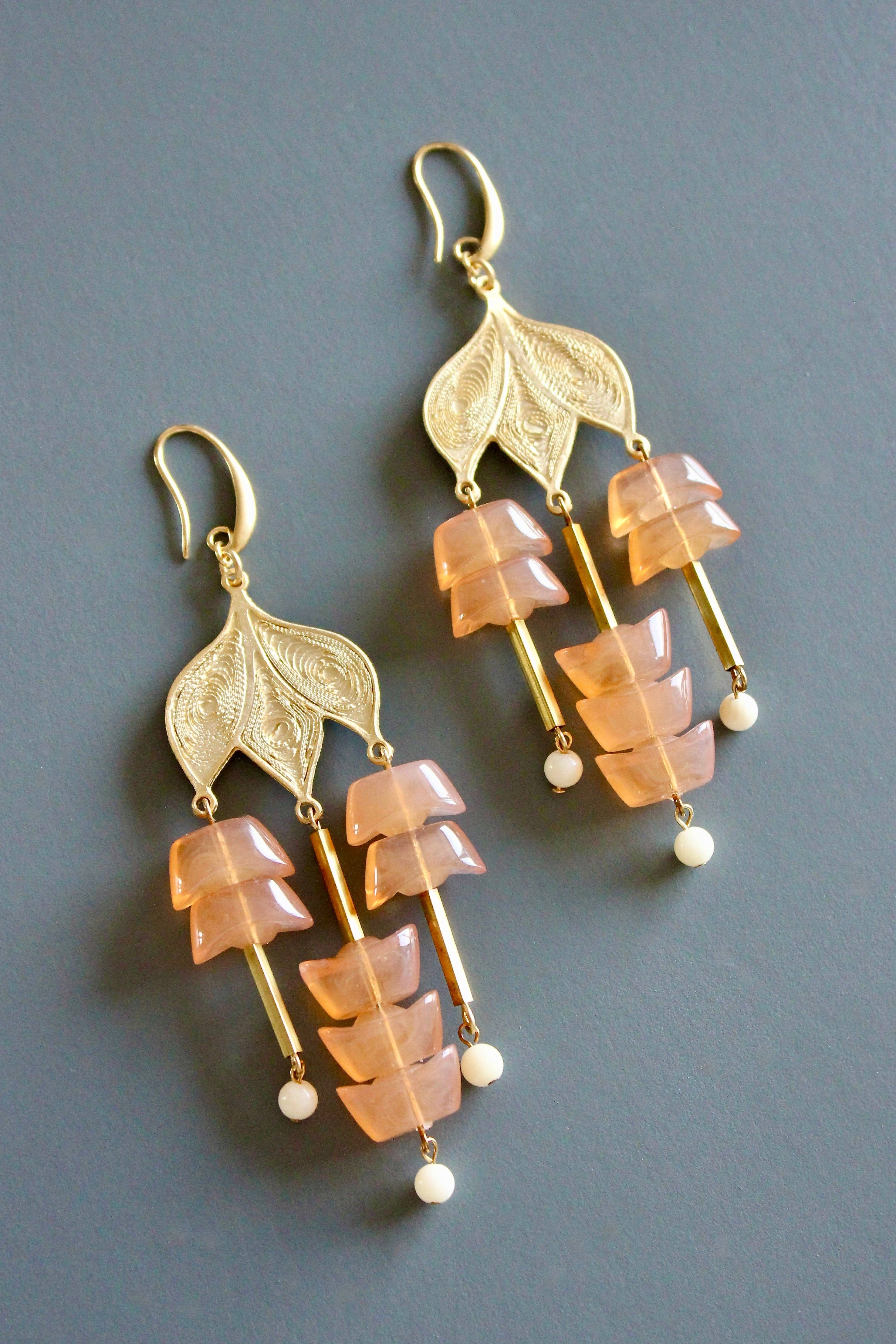 Peach Glass and Gold Plate Chandelier Earrings - Image 3