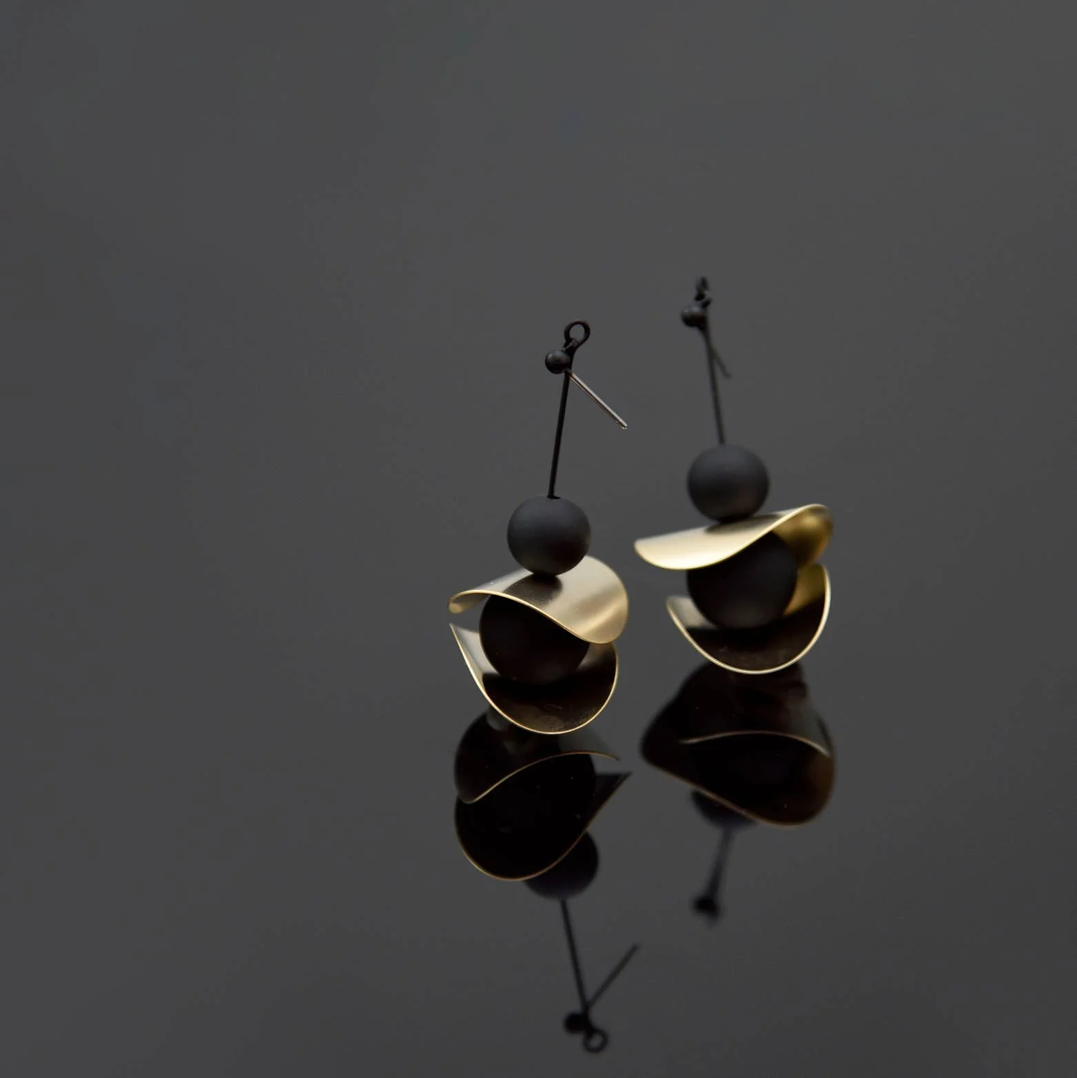 Otto Earrings - Image 4