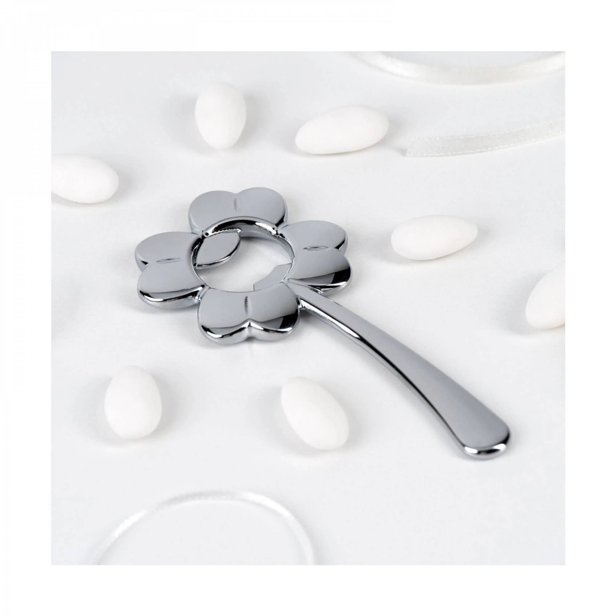 Quadrifoglio Flower Bottle Opener Chrome - Image 2