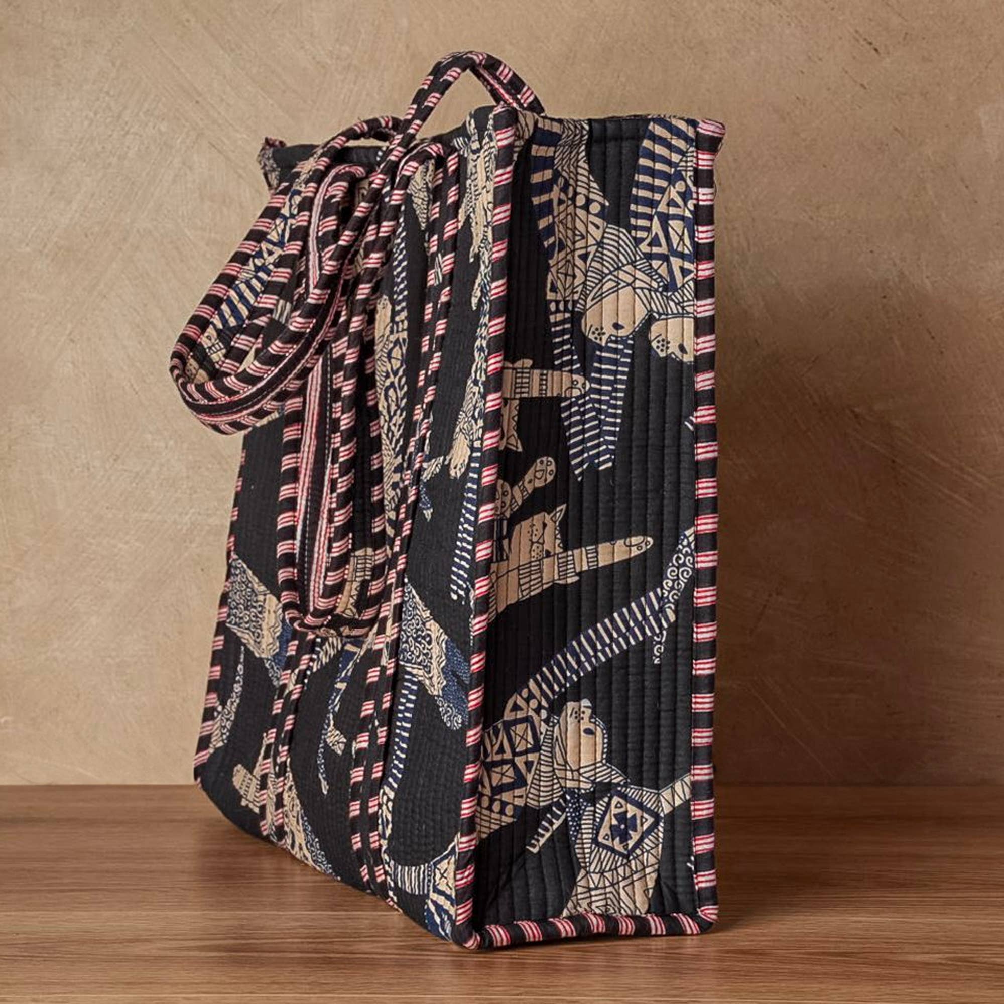Quilted Feline Tote - Image 6