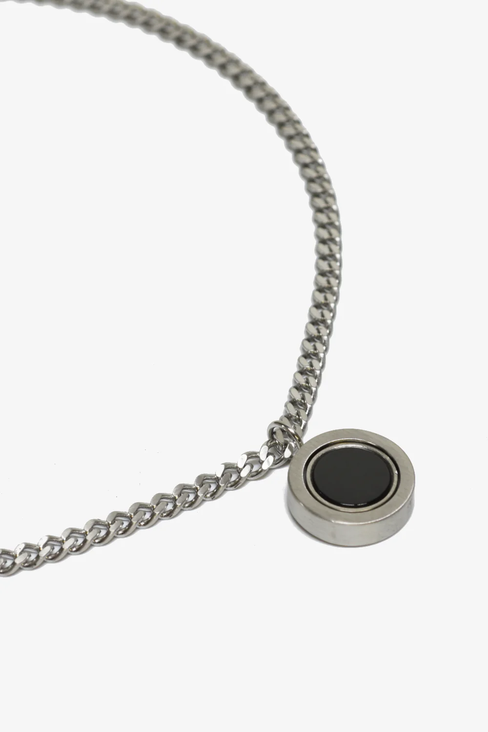 Reversible Pendant Necklace - Image 4