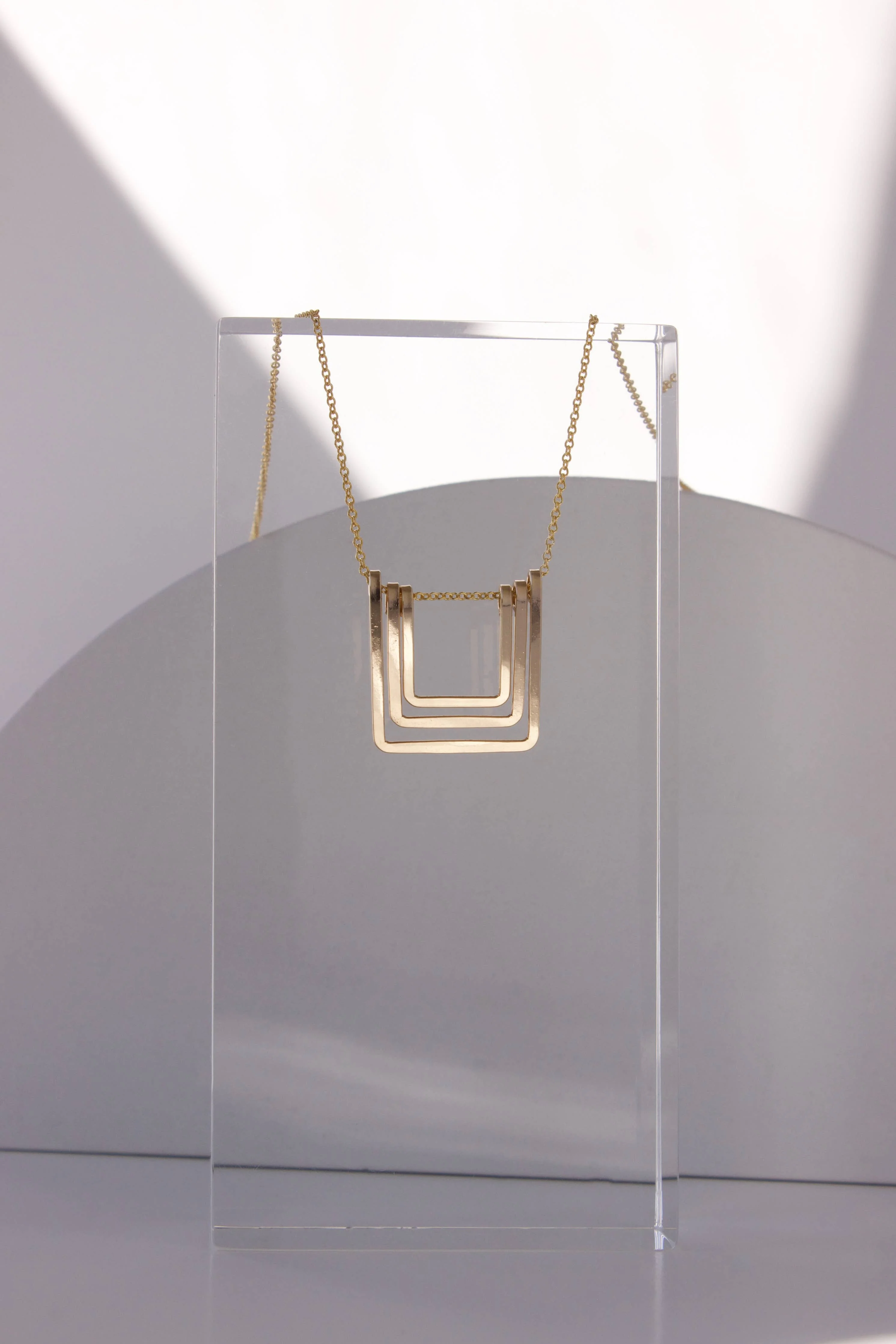 Small Senza, Art Deco Necklace - Image 2