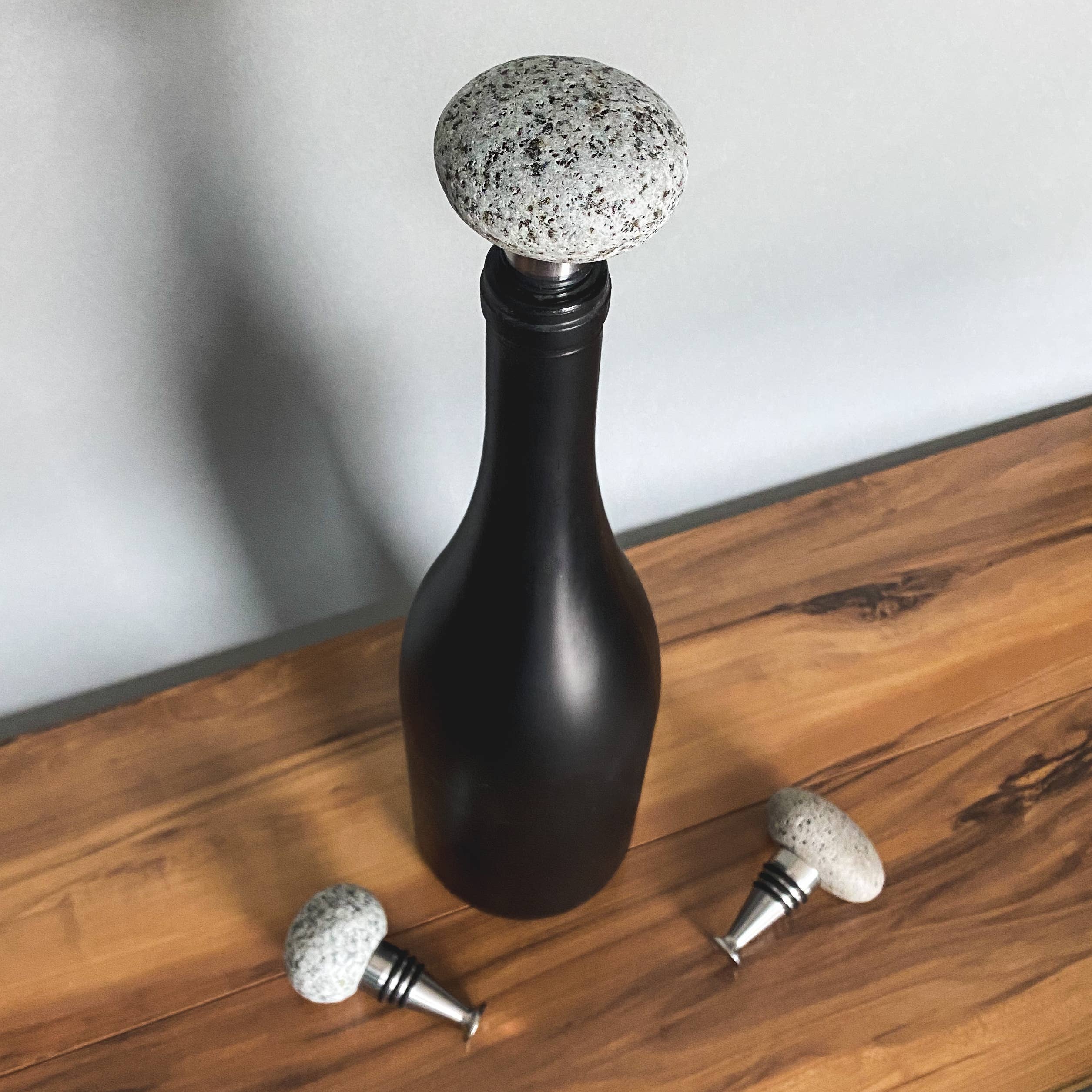 Stone Wine Stopper - Image 5