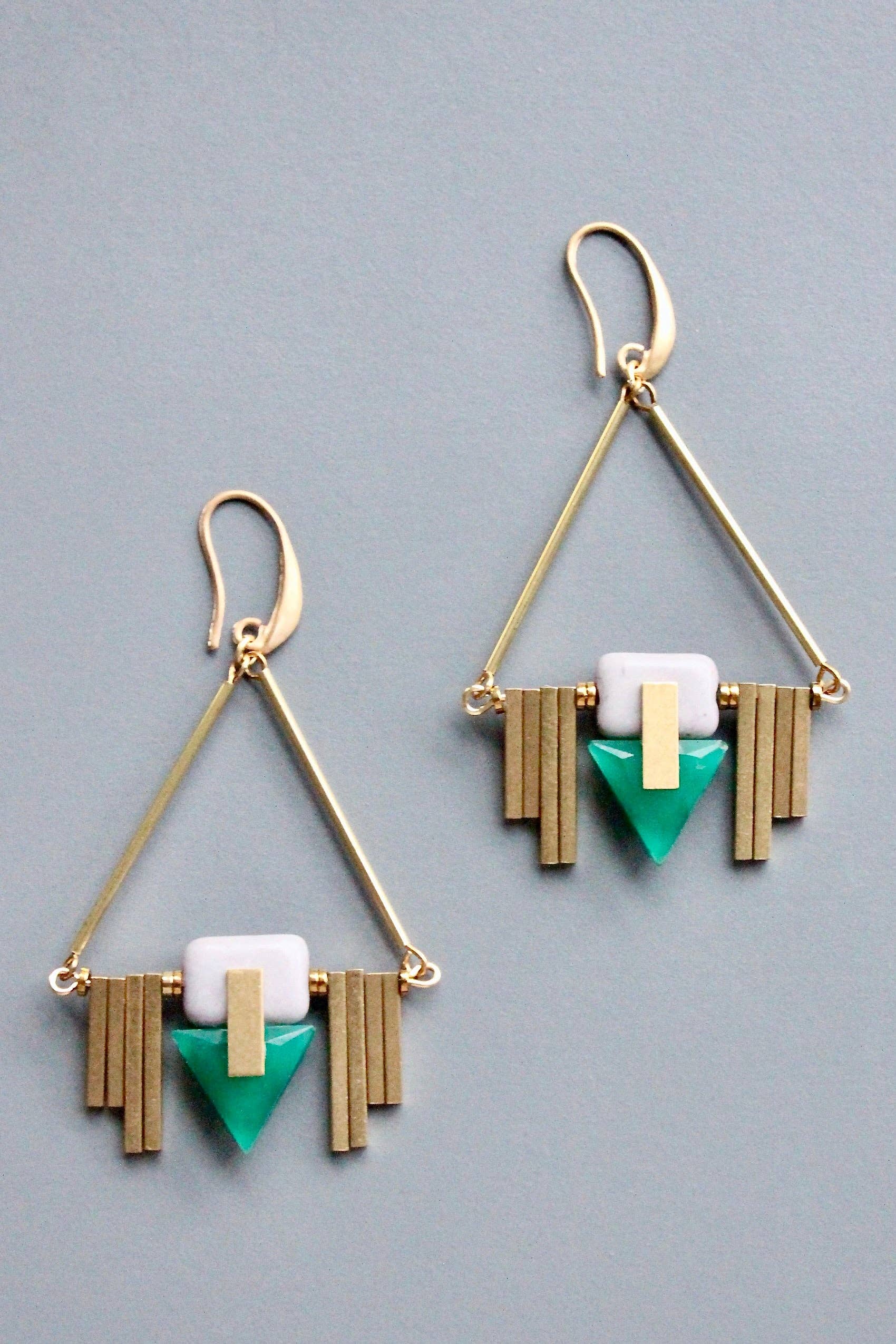 Vintage Green Glass Art Deco Geometric Earrings - Image 3