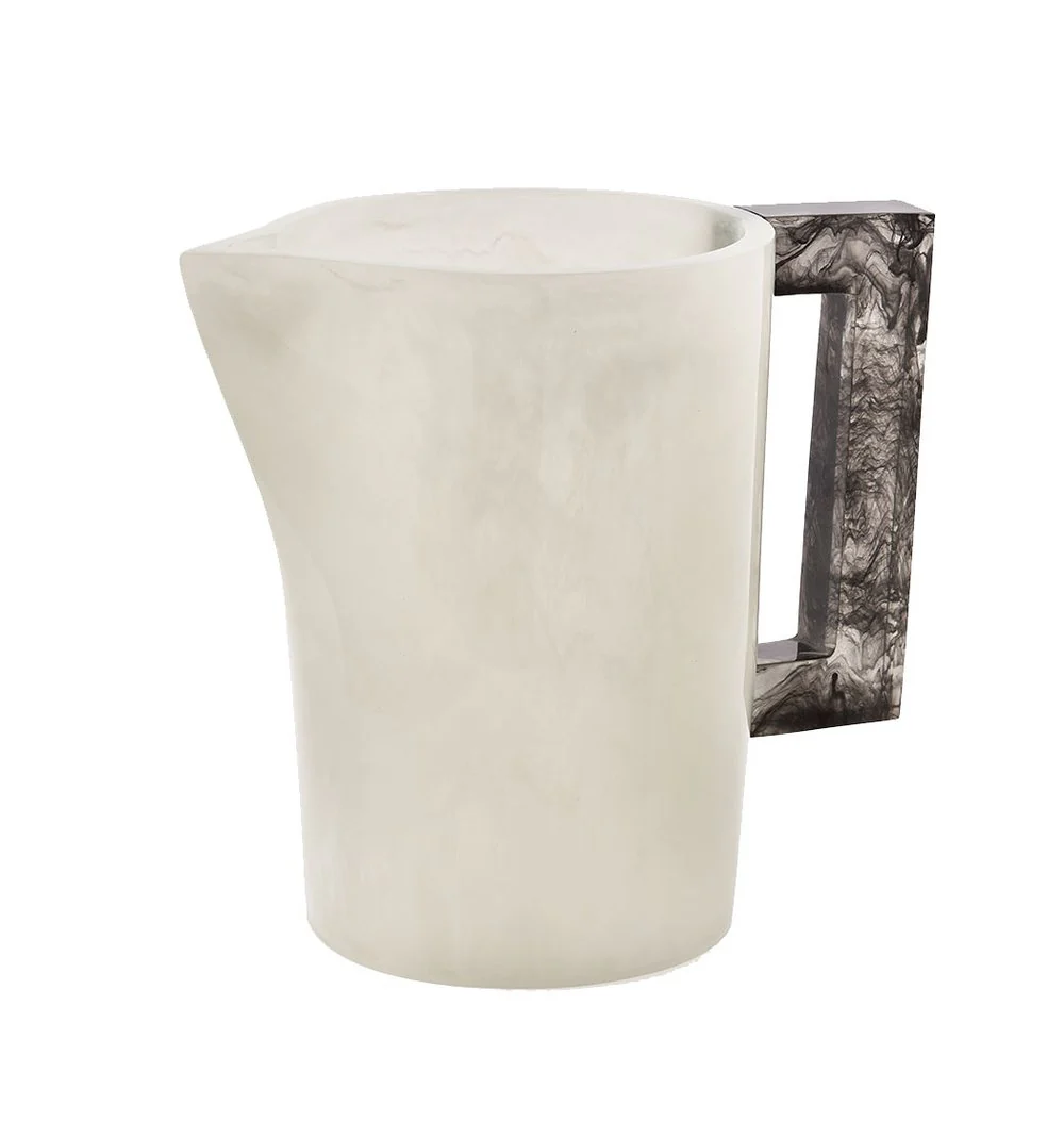 Pearl's Pitcher White with Charcoal Handle